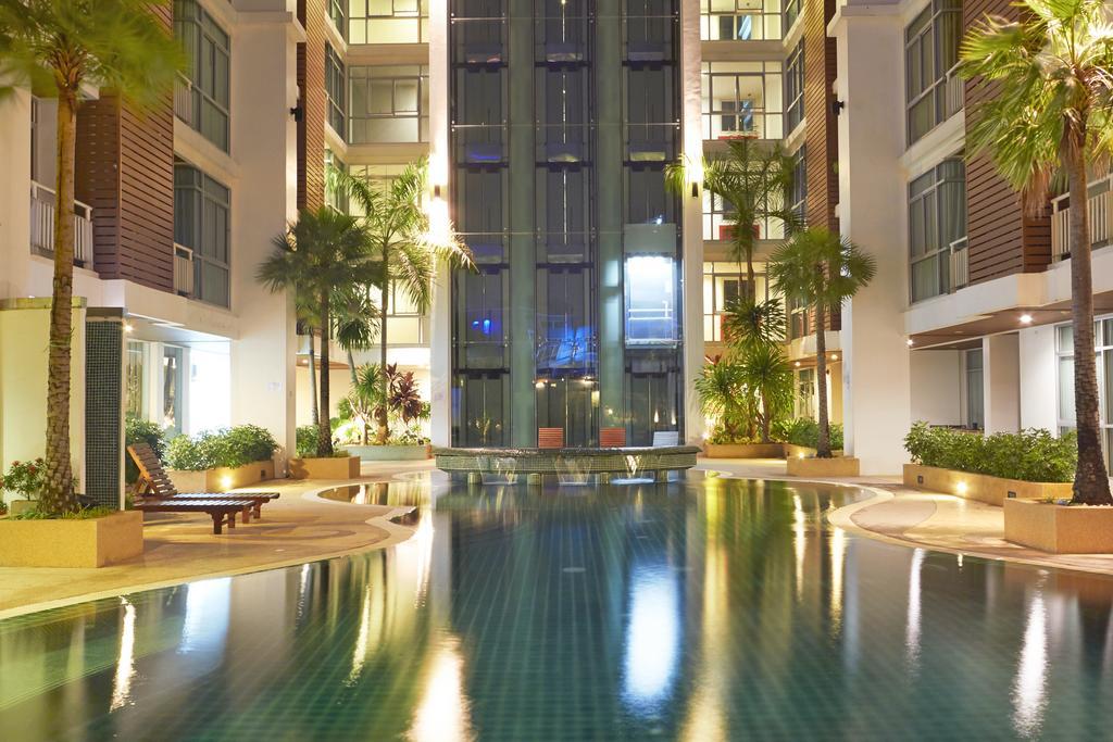 Art Patong Residence Phuket Buitenkant foto