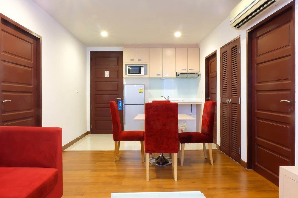 Art Patong Residence Phuket Buitenkant foto