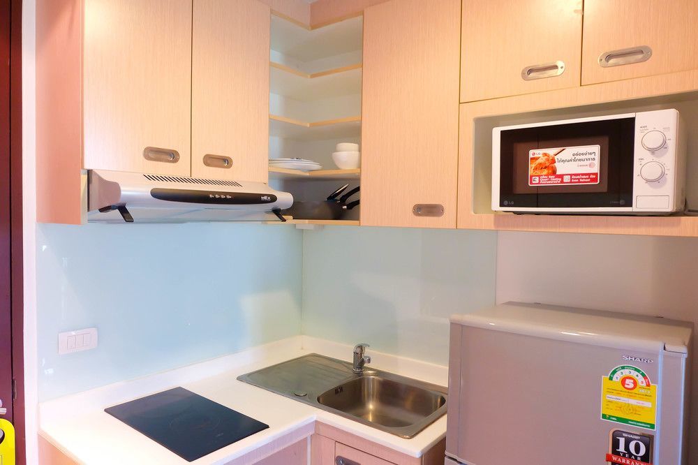 Art Patong Residence Phuket Buitenkant foto