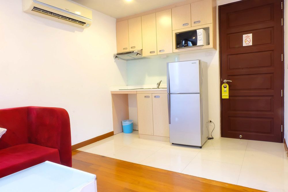 Art Patong Residence Phuket Buitenkant foto